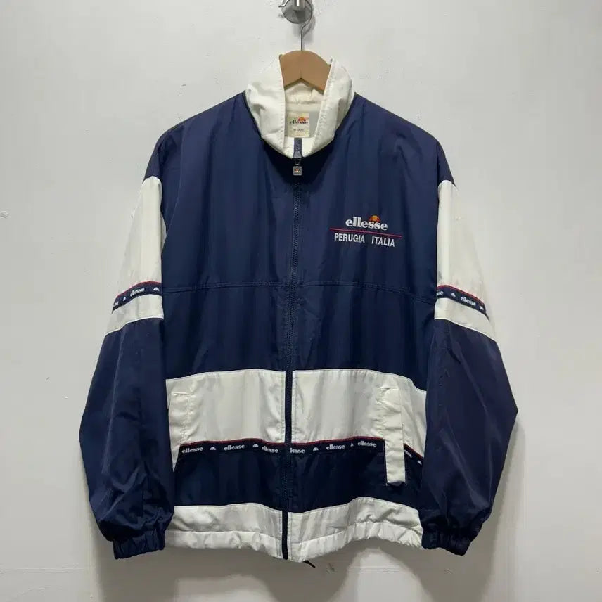[BUNJANG] Ellesse Navy White Windbreaker Jacket M / 엘레쎄 네이비 화이트 바람막이 자켓 M