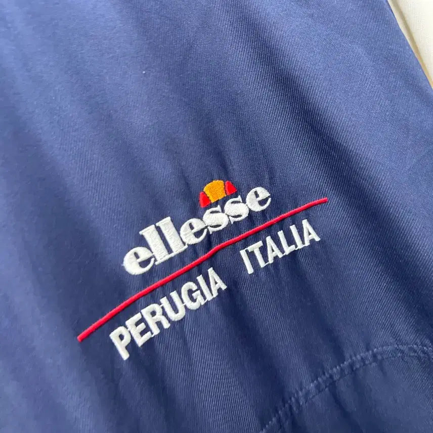 [BUNJANG] Ellesse Navy White Windbreaker Jacket M / 엘레쎄 네이비 화이트 바람막이 자켓 M