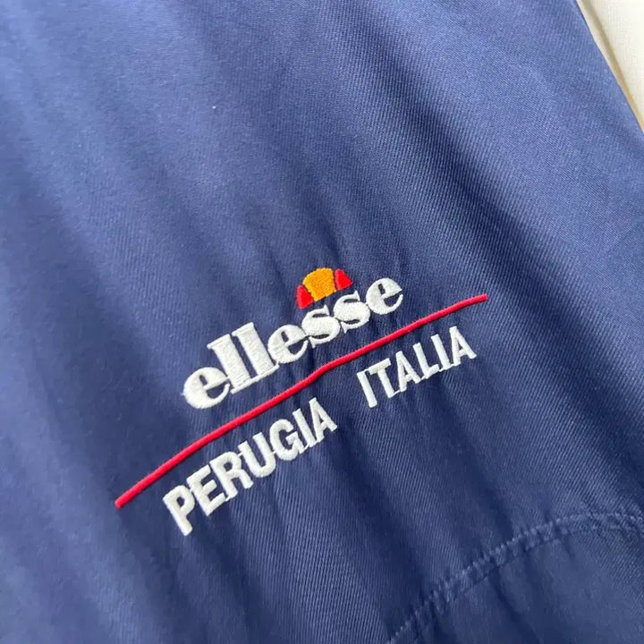 [BUNJANG] Ellesse Navy White Windbreaker Jacket M / 엘레쎄 네이비 화이트 바람막이 자켓 M