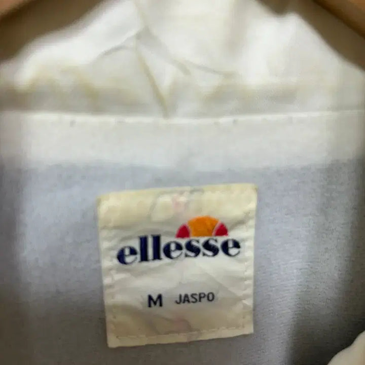[BUNJANG] Ellesse Navy White Windbreaker Jacket M / 엘레쎄 네이비 화이트 바람막이 자켓 M