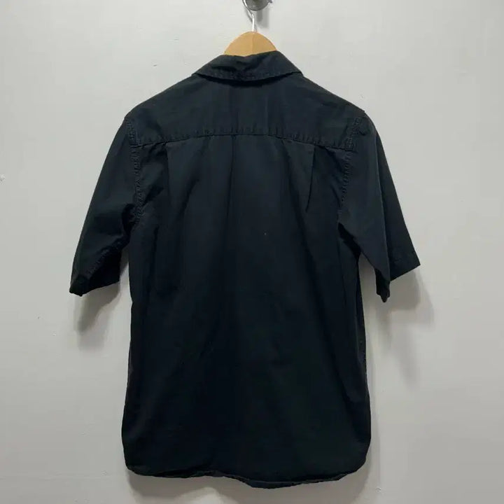[SOLD OUT] 칼하트 블랙 반팔 셔츠 L