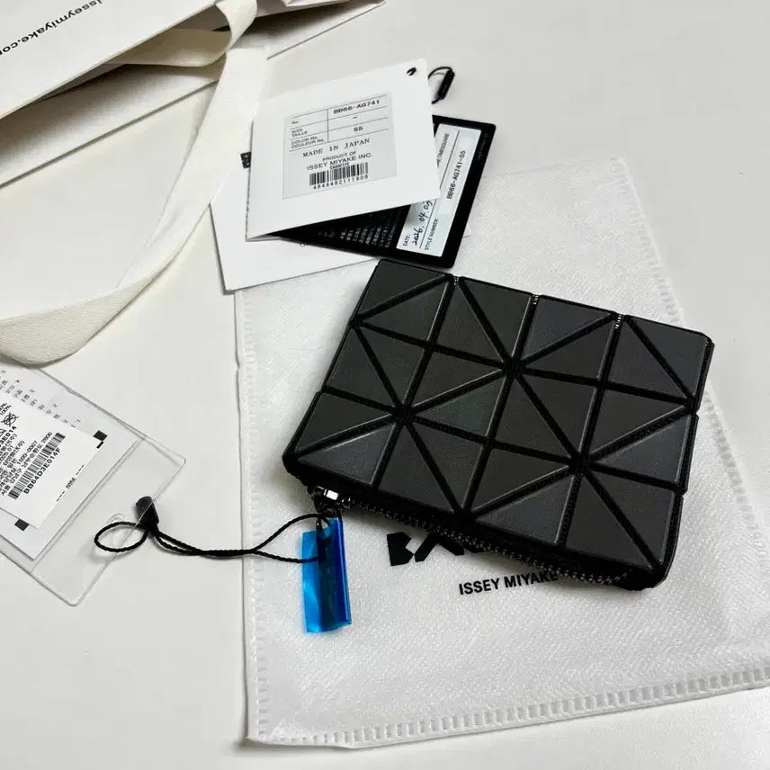 [BUNJANG] Bao Bao Issey Miyake Cassette Black Card Wallet / 바오바오 이세이 미야케 카세트 블랙 (카드지갑)