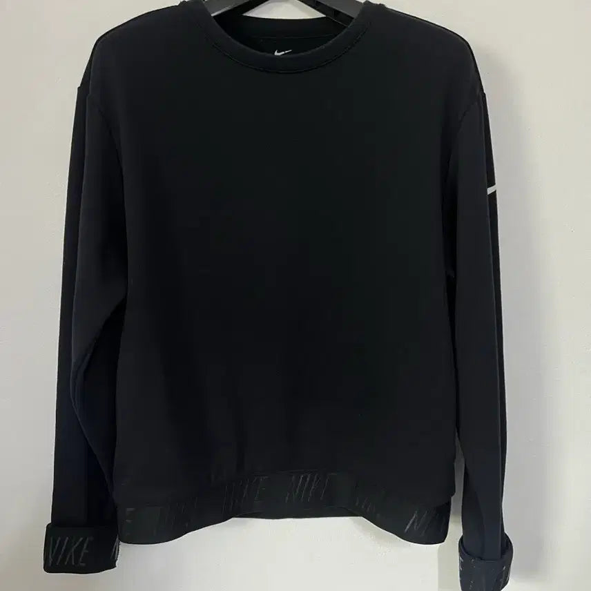 [BUNJANG] Nike Dri-FIT Crop Sweatshirt Black (S) - Women&