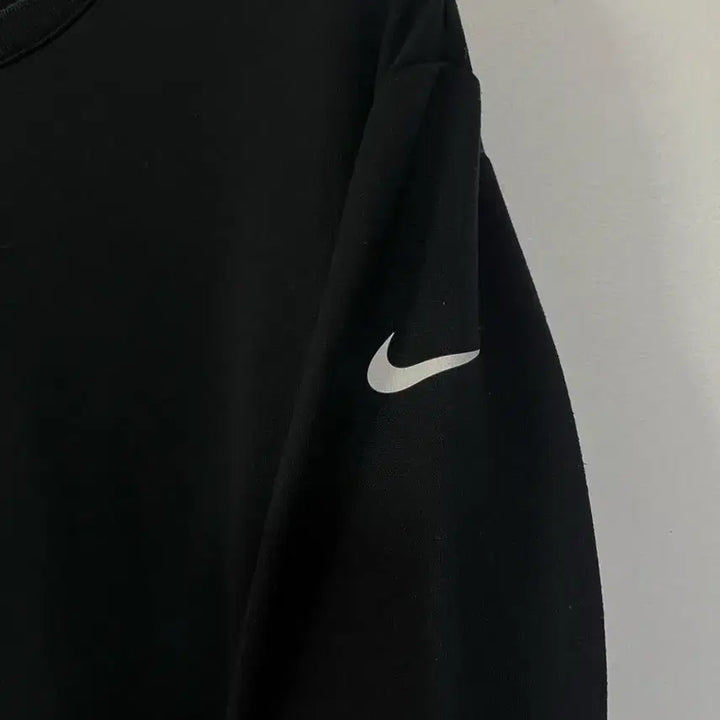 [BUNJANG] Nike Dri-FIT Crop Sweatshirt Black (S) - Women&