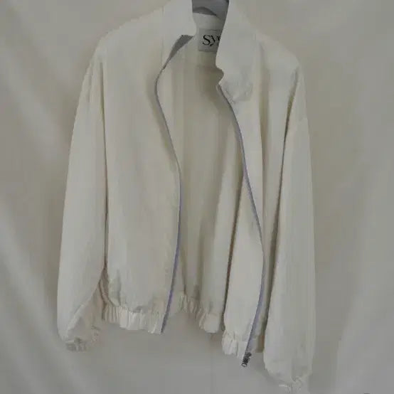 [SOLD OUT] 새상품) sys 시스 윈드브레이커 크림