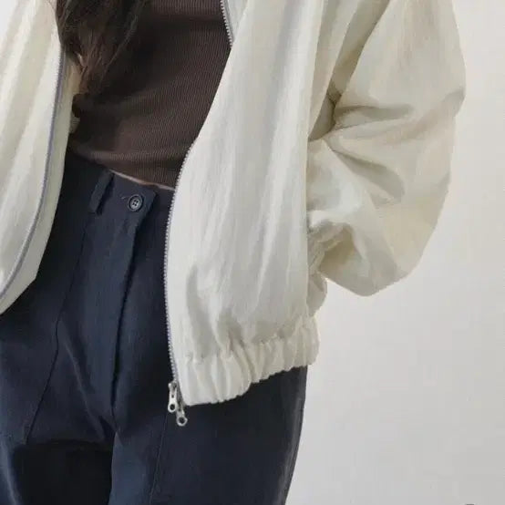 [SOLD OUT] 새상품) sys 시스 윈드브레이커 크림