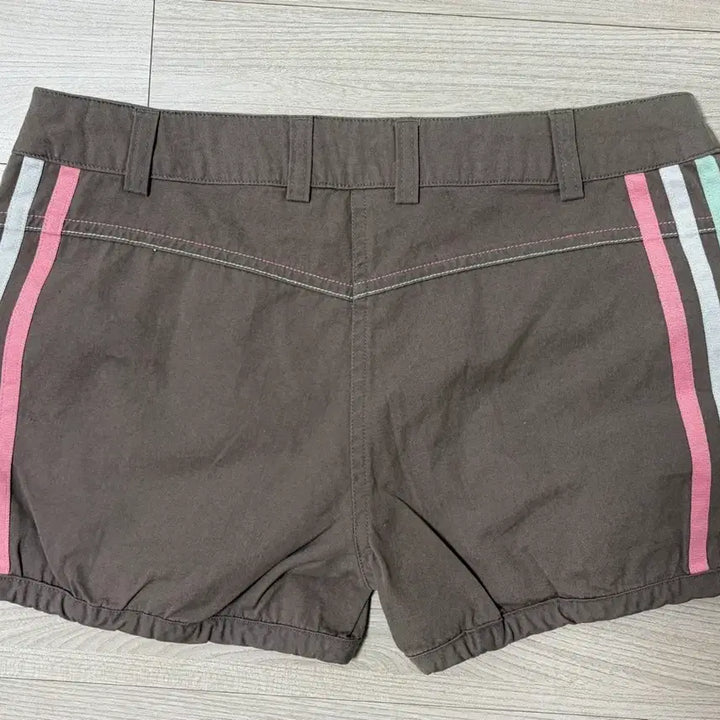 [BUNJANG] Y2k Adidas Punk Shorts / Y2k 와투케 펑크 아디다스 반바지