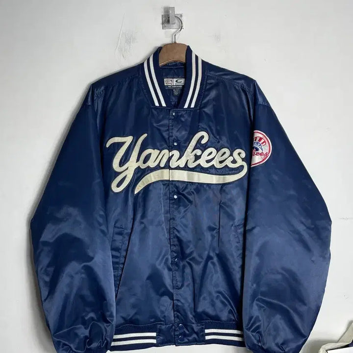 [BUNJANG] G-III Cooperstown Collection New York Yankees Satin Stadium Jacket / 90s 뉴욕 양키스 쿠스퍼다운 새틴 자켓 G-III 스타디움 점퍼
