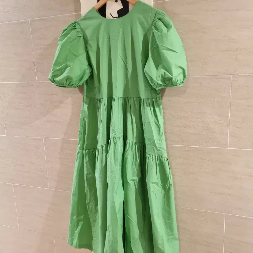 [BUNJANG] Green Long Volume Fit Dress / 바스락~볼륨핏 그린 롱원핏