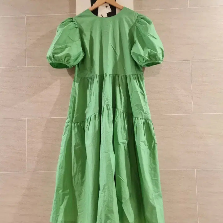 [BUNJANG] Green Long Volume Fit Dress / 바스락~볼륨핏 그린 롱원핏