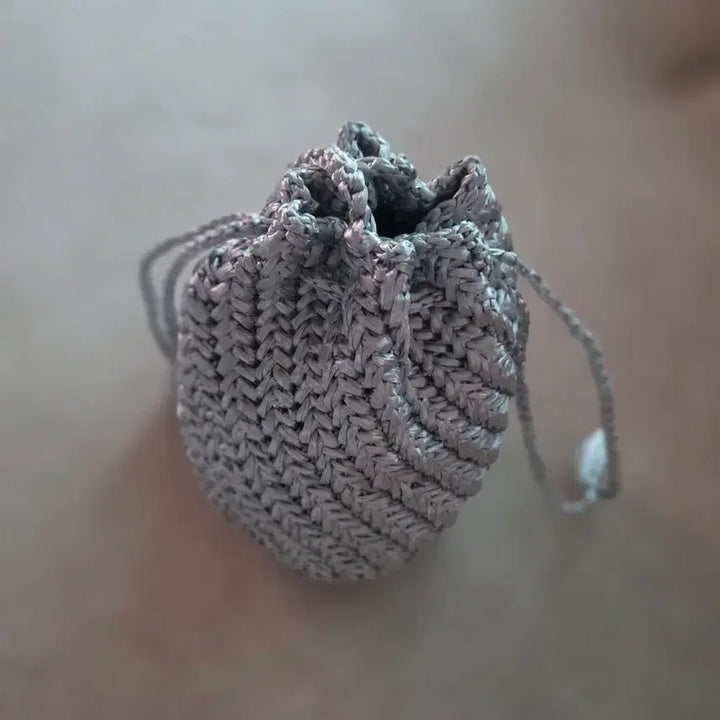 [BUNJANG] Silver Knit Drawstring Bag / 실버 니트 복주머니 가방