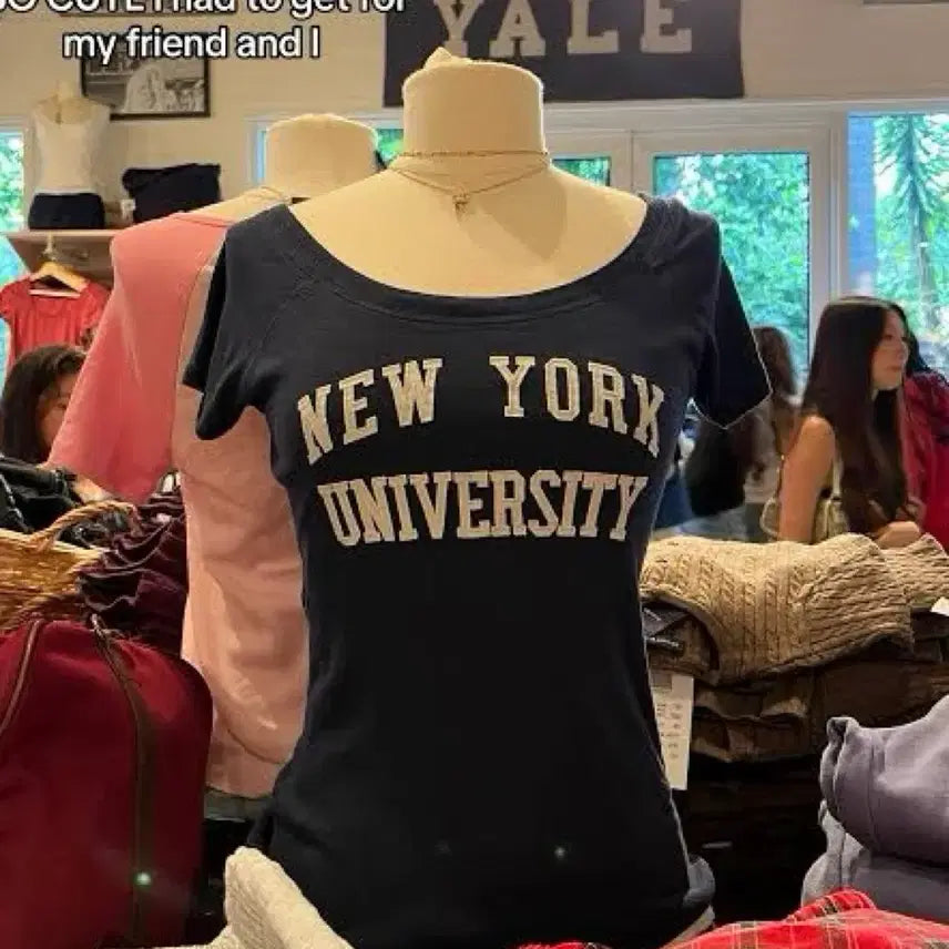 [SOLD OUT] 브랜디멜빌 nyu 티셔츠