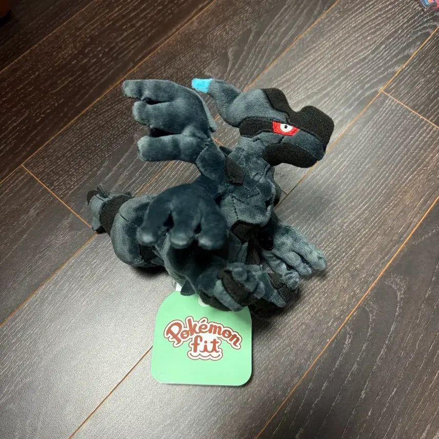 [BUNJANG] Pokemon Center Zekrom Fit Plush / 포켓몬 센터 제크로무 fit 인형 누이 미사용 판매