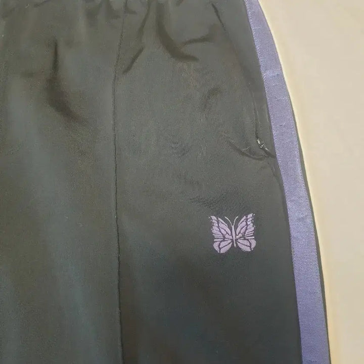 [BUNJANG] Needles Black Purple Track Pants / 니들스 블랙 퍼플 트랙 팬츠