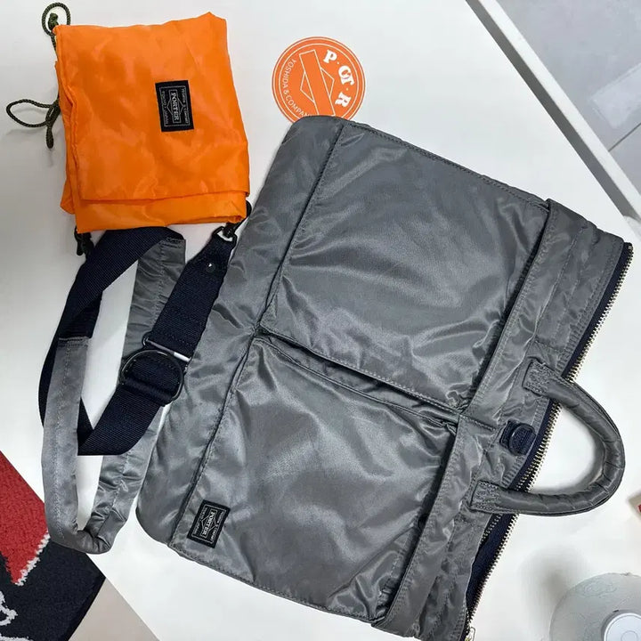 [SOLD OUT] 요시다포터 가방 탱커 2way 브리프케이스 실버 porter