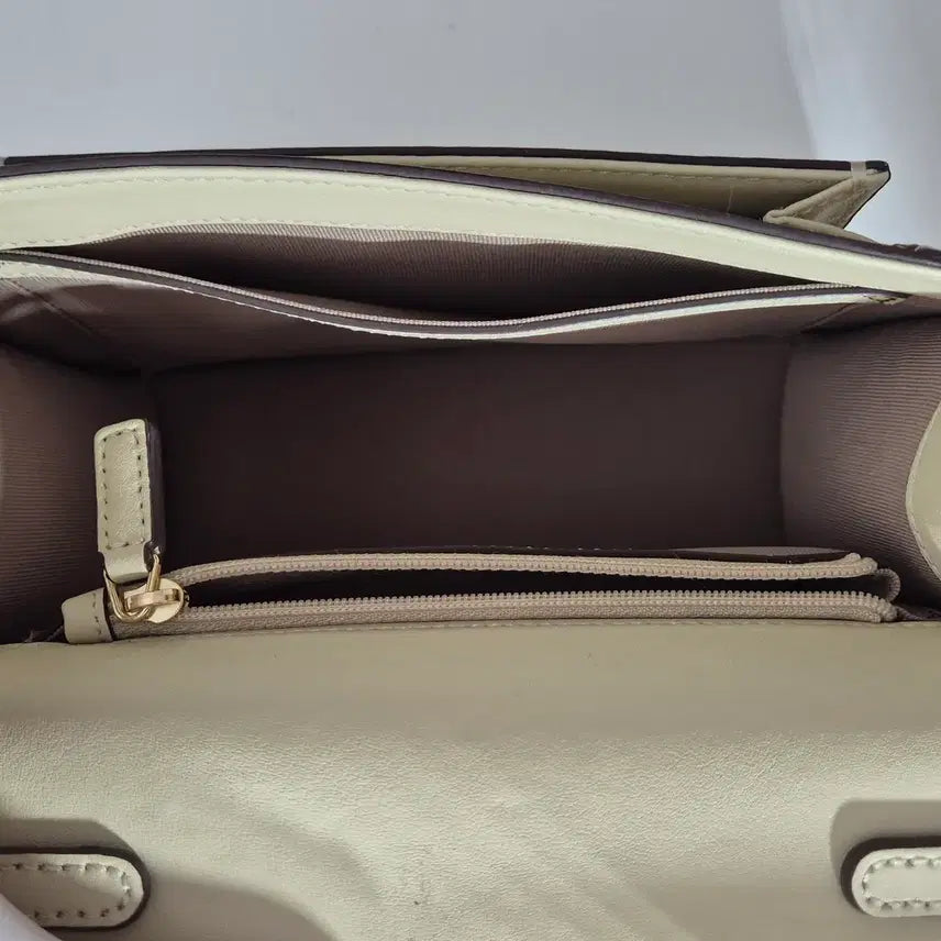 [BUNJANG] Louis Quatorze Chain Shoulder Mini Crossbody Bag / 루이까또즈 체인 숄더 미니 크로스백