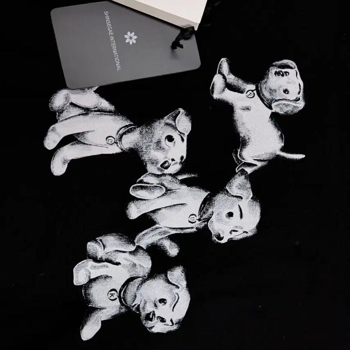 [SOLD OUT] 셀린느 도리안 아티스트 반팔티