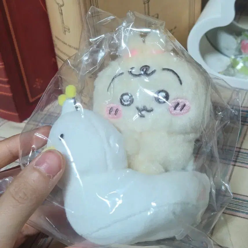 [BUNJANG] Chikawa Usagi Duck Plush Keychain / 치이카와 우사기 오리 인형 키링