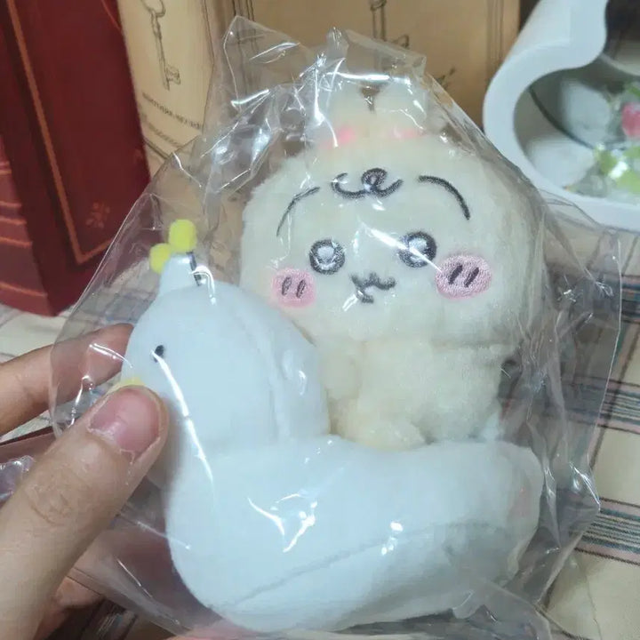 [BUNJANG] Chikawa Usagi Duck Plush Keychain / 치이카와 우사기 오리 인형 키링