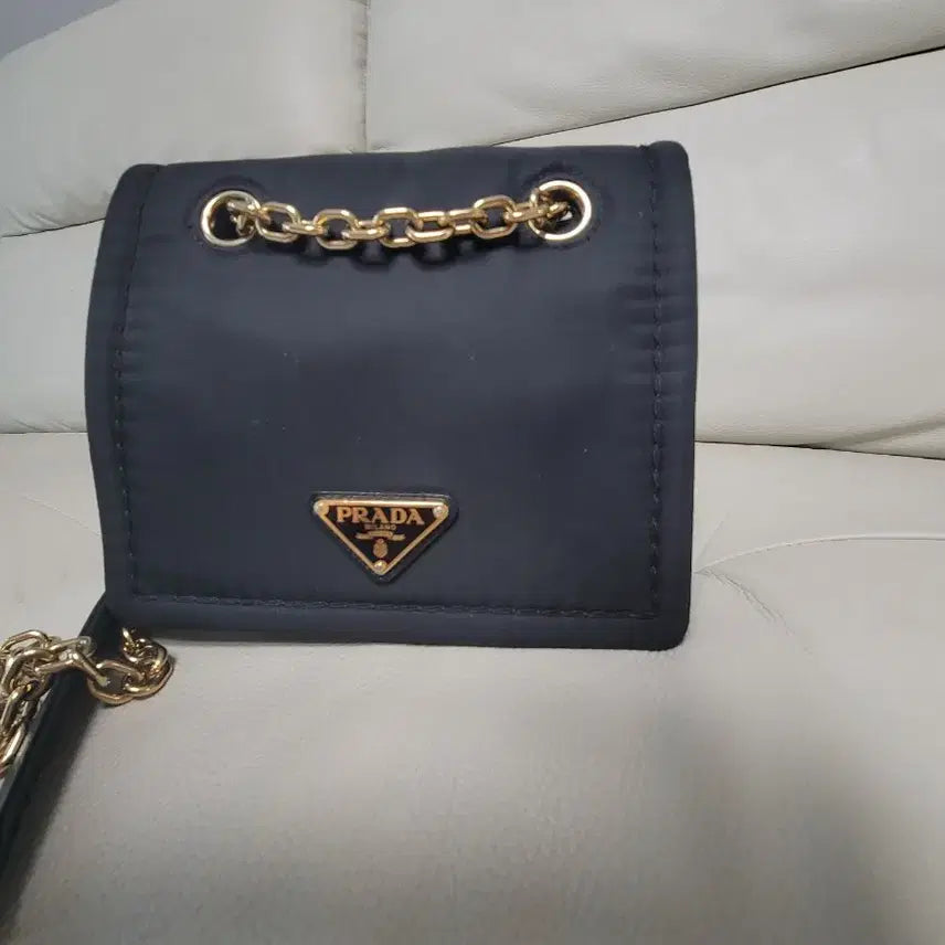[BUNJANG] Prada Chain Mini Crossbody Bag / 프라다 체인 크로스