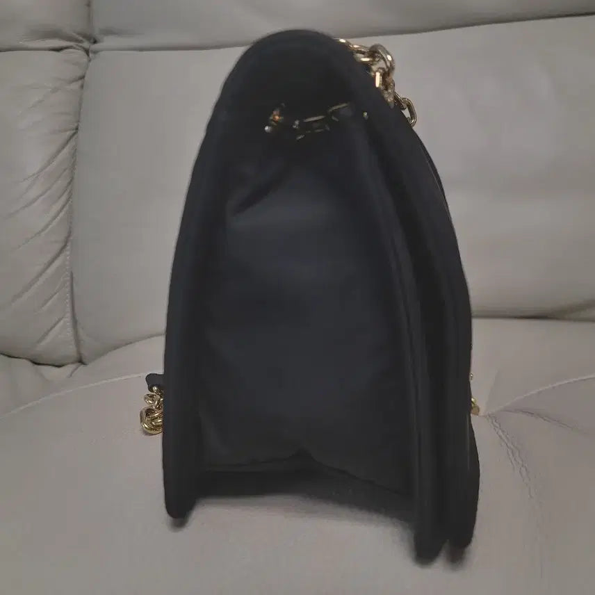 [BUNJANG] Prada Chain Mini Crossbody Bag / 프라다 체인 크로스