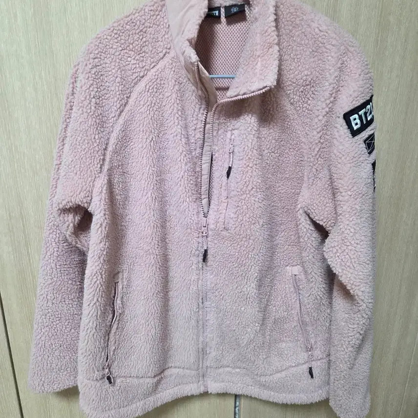 [BUNJANG] Kolon BTS Collaboration Fleece Jacket / 코오롱 bts 콜라보 뽀글이 자켓
