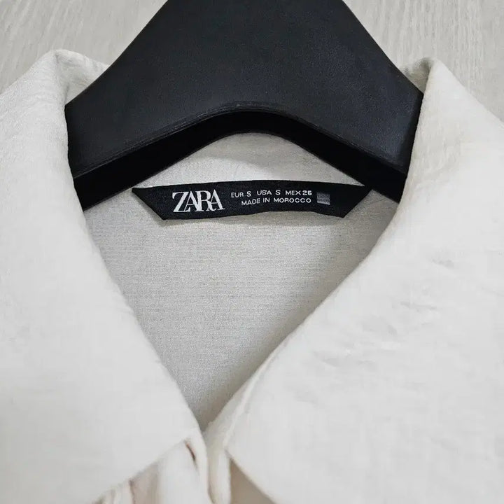 [BUNJANG] ZARA Flutter Sleeve Tie Blouse (White/S) / [여신핏/상태최상] 자라 플러터 소매 타이 블라우스 (화이트/S)