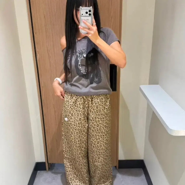 [BUNJANG] SPAO Hello Kitty Leopard Pants M / 택O) 스파오 헬로키티 레오파드 바지