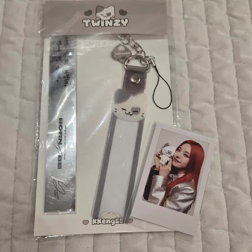 [BUNJANG] TWINZY Yeji Confetti Holder Strap / TWINZY 컨페티 홀더 스트랩 KKengEE