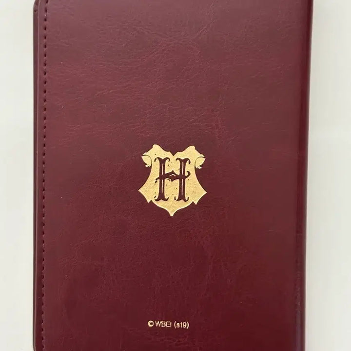 [BUNJANG] Harry Potter Hogwarts Passport Case / 해리포터 호그와트 승강장 여권 케이스