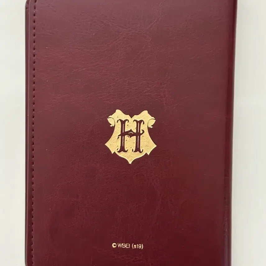 [BUNJANG] Harry Potter Hogwarts Passport Case / 해리포터 호그와트 승강장 여권 케이스