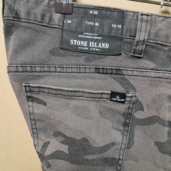 [SOLD OUT] 스톤아일랜드 카모 카고 패턴  반바지 34