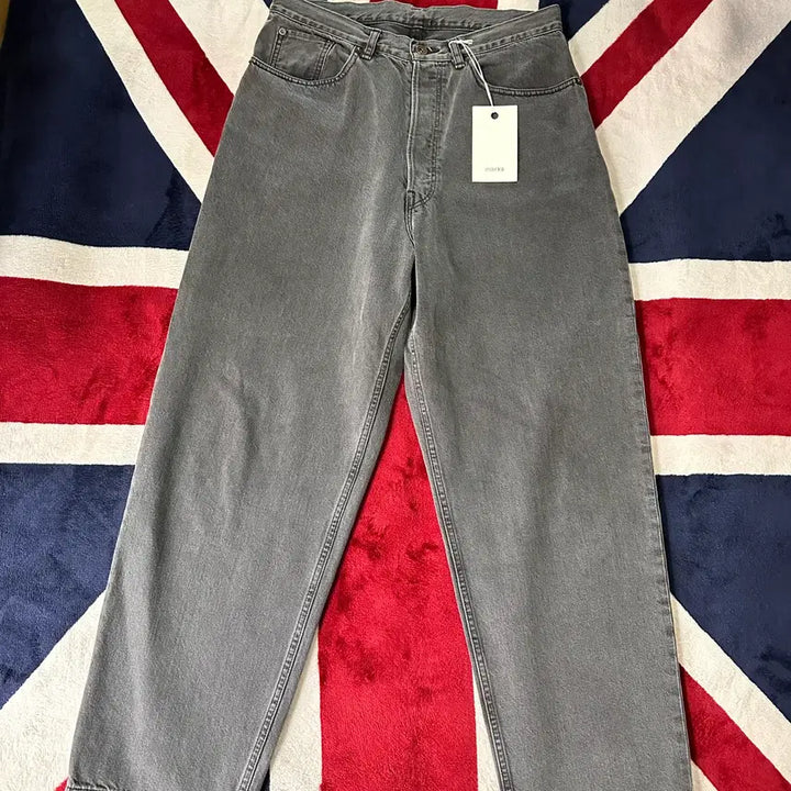 [BUNJANG] Makra Grey Denim 3 Size / Makra(마카)/그레이 컬러 데님 /3사이즈 판매합니다.