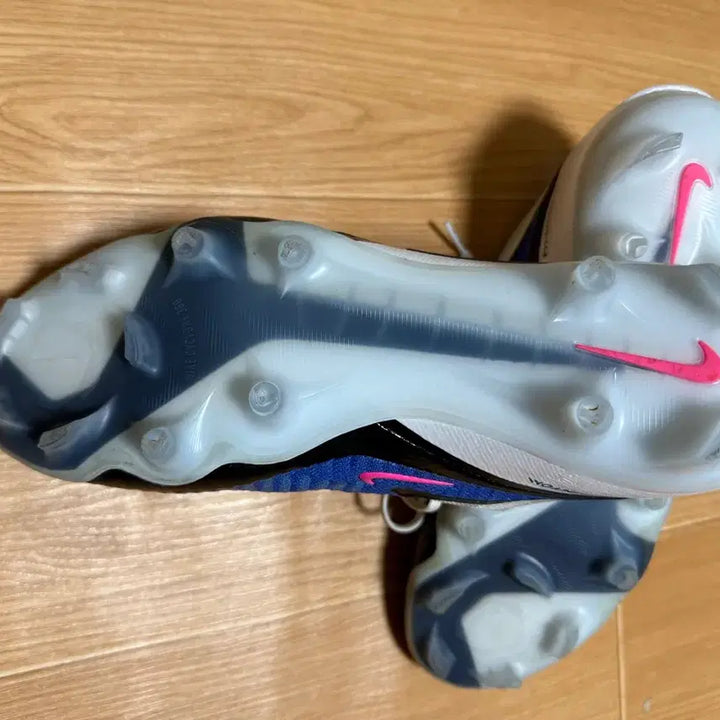 [SOLD OUT] 나이키 팬텀6 FG 265