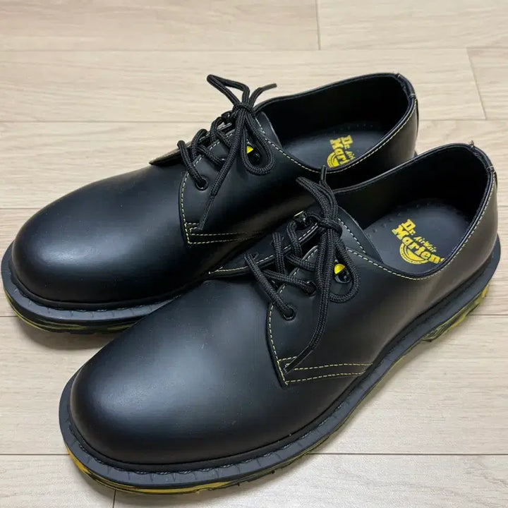 [SOLD OUT] 닥터마틴 1461 270 새상품