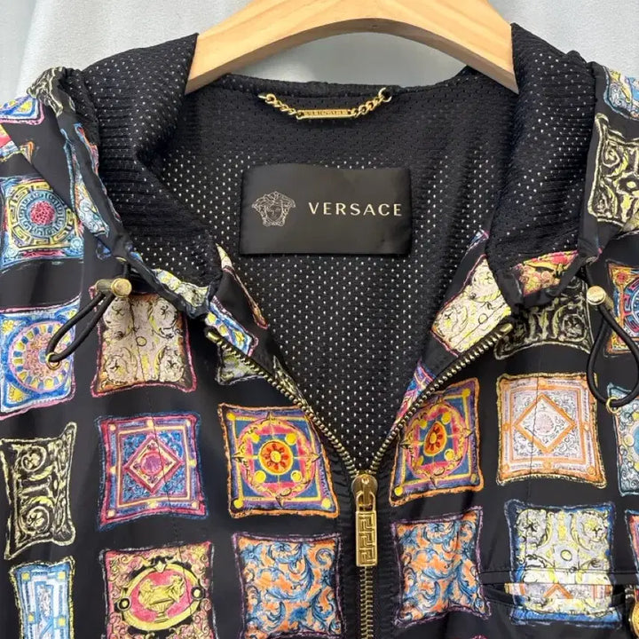 [BUNJANG] Versace Tile Pattern Black Jacket / 베르사체 타일 패턴 블랙 자켓