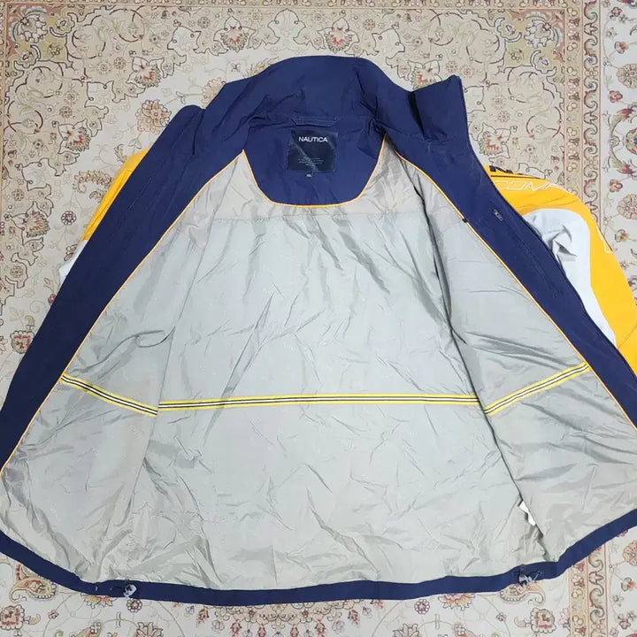 [SOLD OUT] 노티카 멀티컬러 후드 바람막이XXL