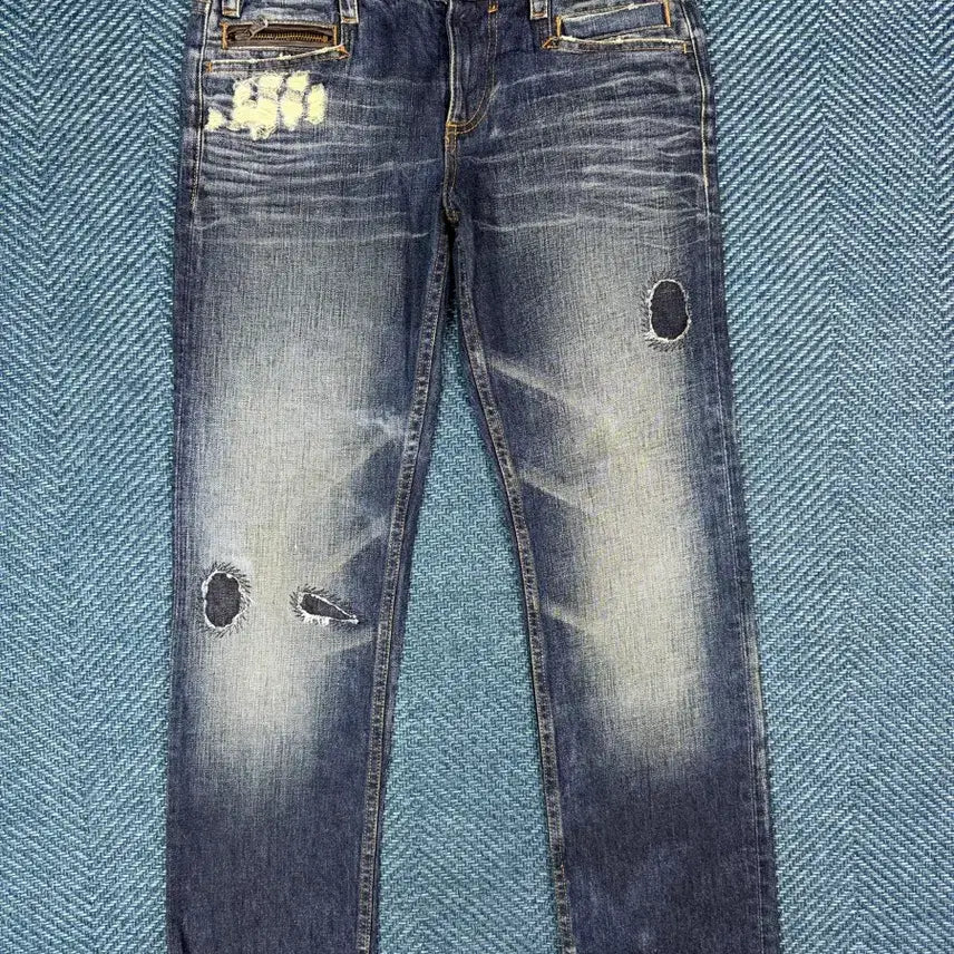 [SOLD OUT] [정품] 돌체앤가바나 D&amp;G 레더 포켓 디테일 디스트로이드 데님