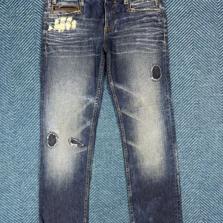 [SOLD OUT] [정품] 돌체앤가바나 D&amp;G 레더 포켓 디테일 디스트로이드 데님