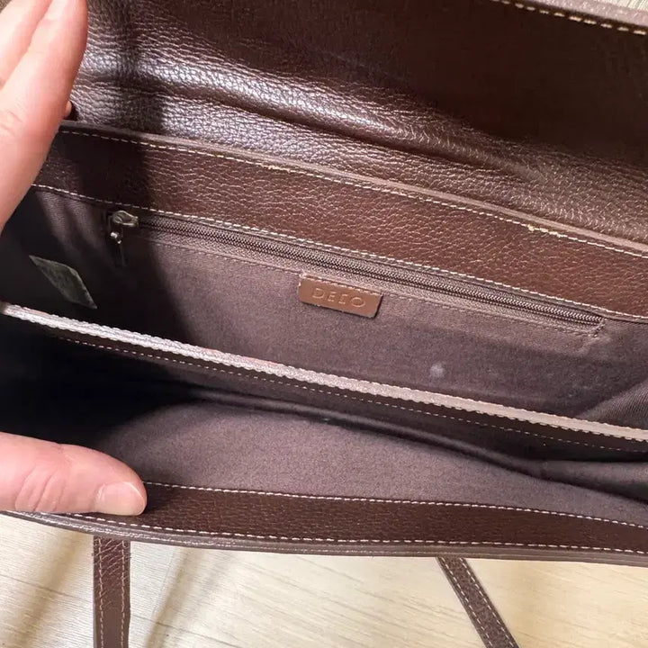 [BUNJANG] Brown Leather Shoulder Bag / 브라운 버클 소가죽 숄더백