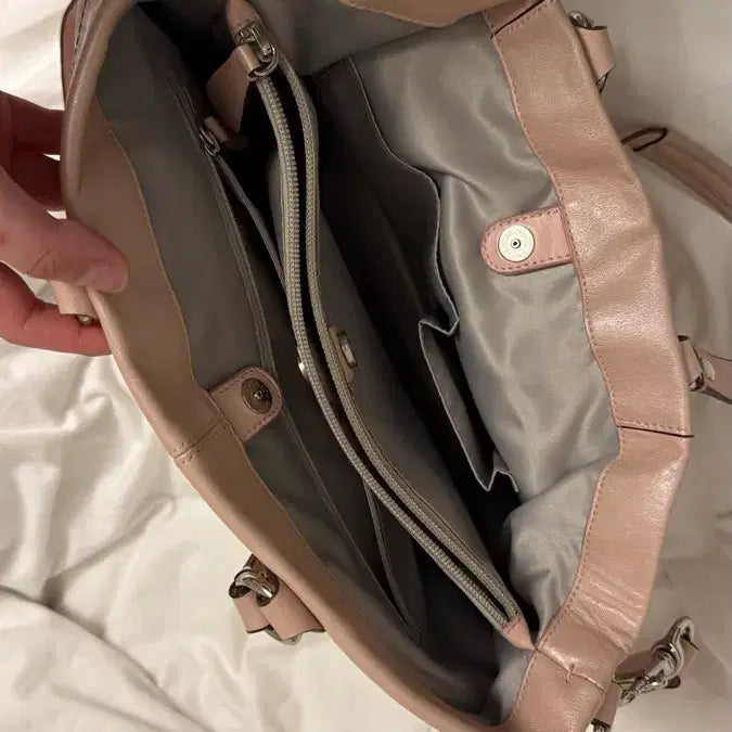 [BUNJANG] Coach Pink Leather Shoulder Bag / 코치 핑크 레더 숄더백 빈티지