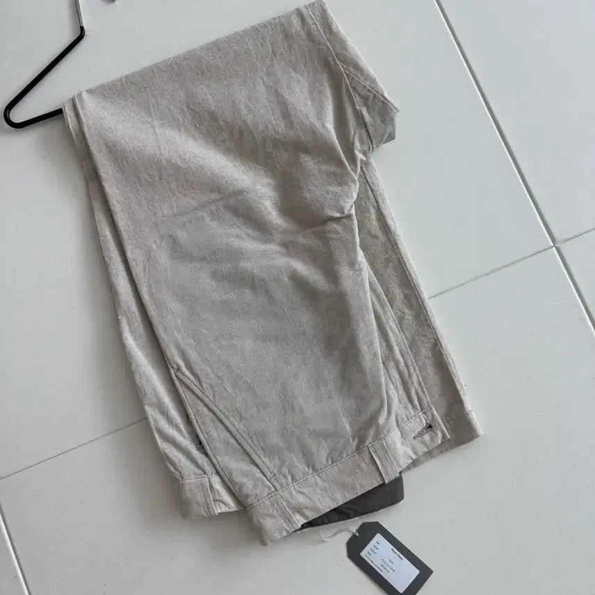 [SOLD OUT] ends and means 워크 치노
