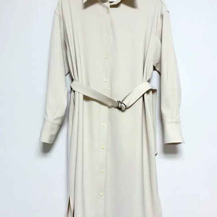 [BUNJANG] LVB Ivory Long Shirt Dress / 아이보리 셔츠 롱 원피스 벨트 여유핏 간절기 아우터