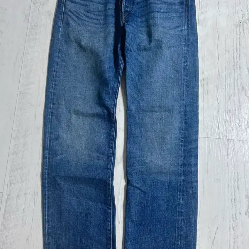 [SOLD OUT] RRL 스트레이트 레그 핏 힐스뷰 워싱 데님 30x30