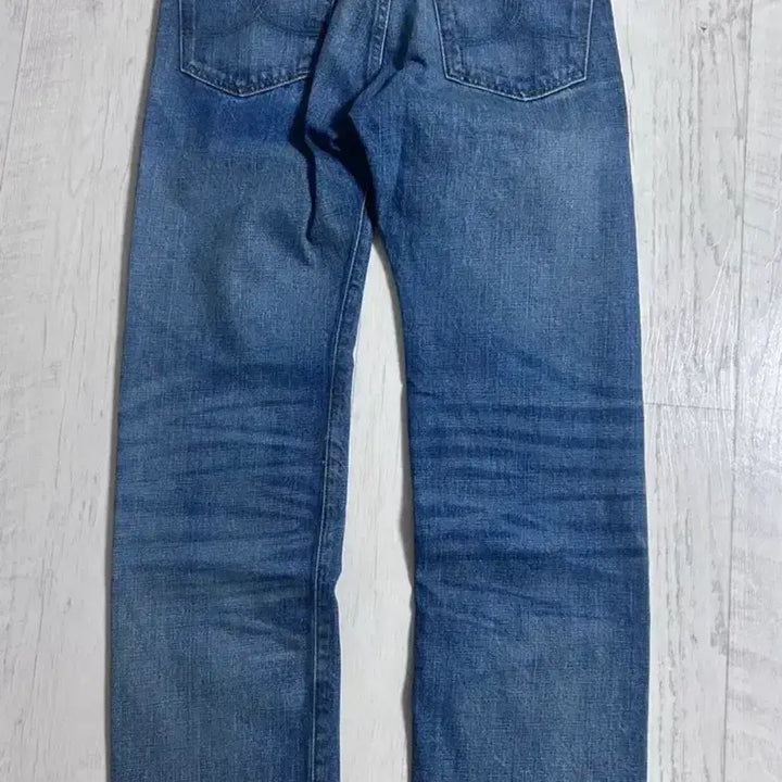 [SOLD OUT] RRL 스트레이트 레그 핏 힐스뷰 워싱 데님 30x30