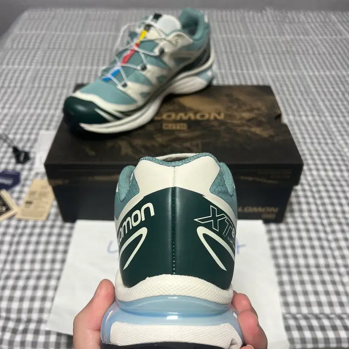 [BUNJANG] Salomon x Kith XT-6 Gore-Tex Trail Sneakers / 275 살로몬x키스 XT-6 고어텍스 트레일 폰데로사 파인 바닐라 아이스