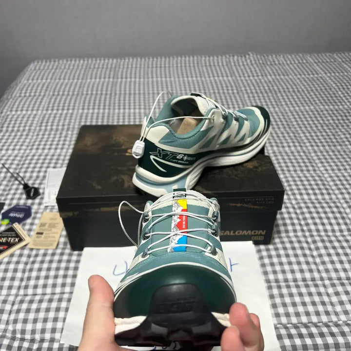 [BUNJANG] Salomon x Kith XT-6 Gore-Tex Trail Sneakers / 275 살로몬x키스 XT-6 고어텍스 트레일 폰데로사 파인 바닐라 아이스
