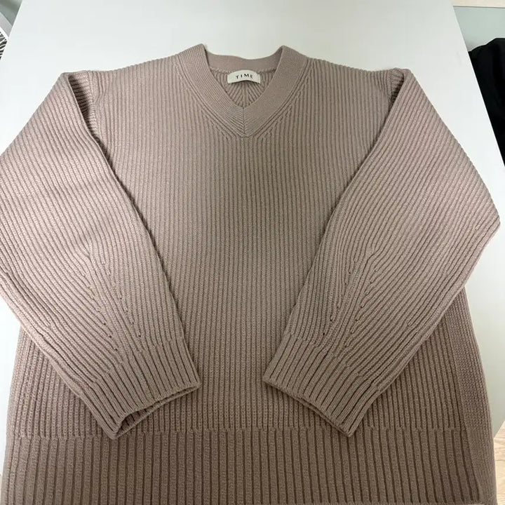 [BUNJANG] Time Homme 100% Wool V-Neck Knit / 타임 옴므 울 100 브이넥 니트 판매합니다
