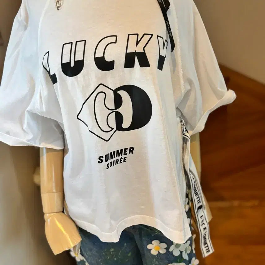 [BUNJANG] LUCKY CHOUETTE Cotton T-Shirt / LUCKY 슈에뜨.티셔츠 면굿