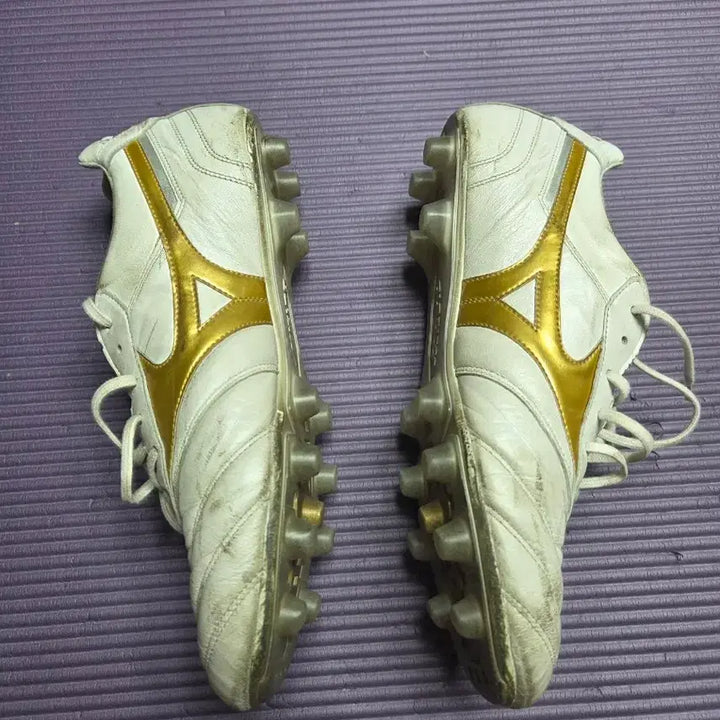 [BUNJANG] Mizuno Morelia 2 Japan 280 MD Soccer Cleats / 미즈노 모렐리아2 재팬 280 md 축구화
